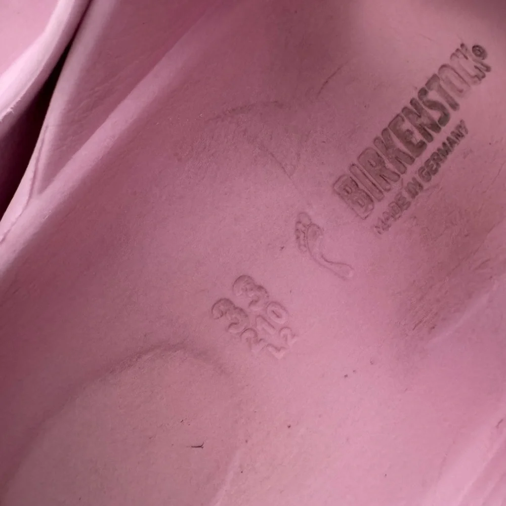 Birkenstock Girls Sandal Size 33